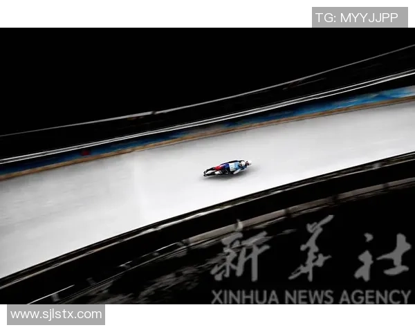 世界雪车雪橇赛场上的速度与胆量较量挑战极限勇者无畏前行